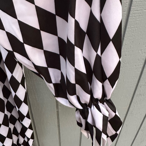 Evil Jester Men’s Costume - Picture 6 of 14